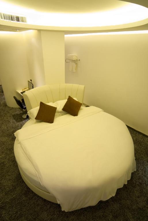 Taizhou Aix Huangyan Hotel 外观 照片